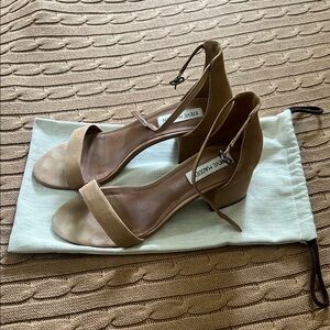 Steve Madden Tan Heels Minimalist Suede Design